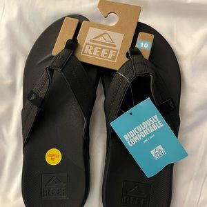 Black Reef Sandals. These are new with the tag on them!